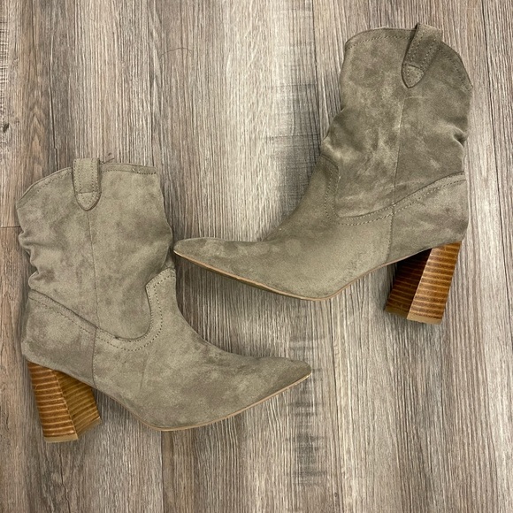Vici Faux Suede Heeled Bootie - Picture 2 of 4